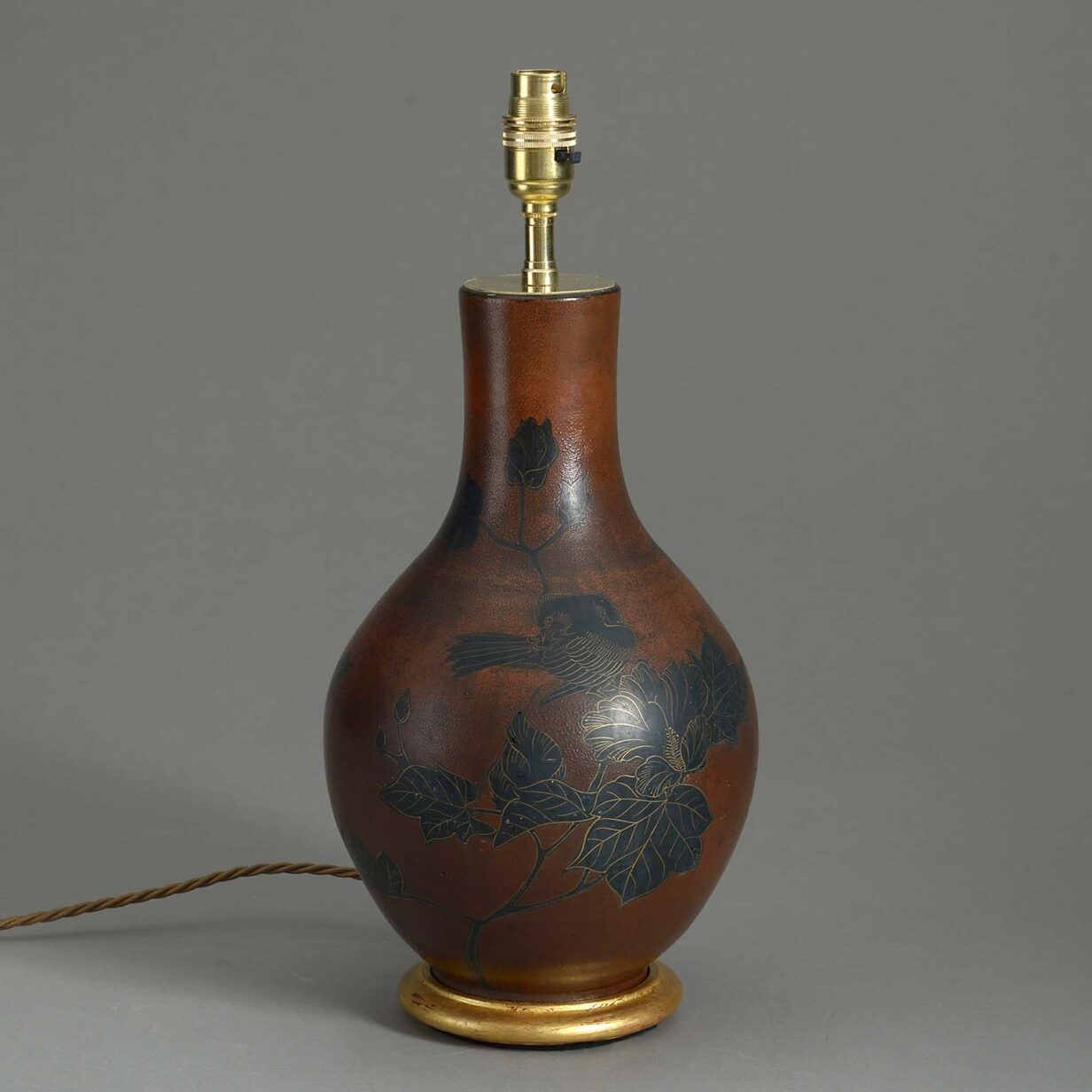 Antique lacquer vase lamp