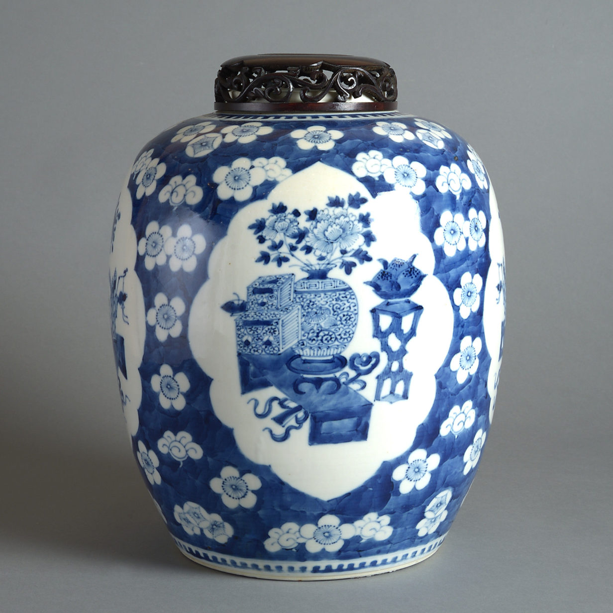 19th century blue and white porcelain vase