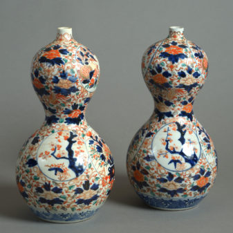 19th century pair of imari gourd vases