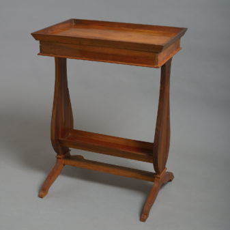 Early 20th century pair of walnut bedside tables or end tables