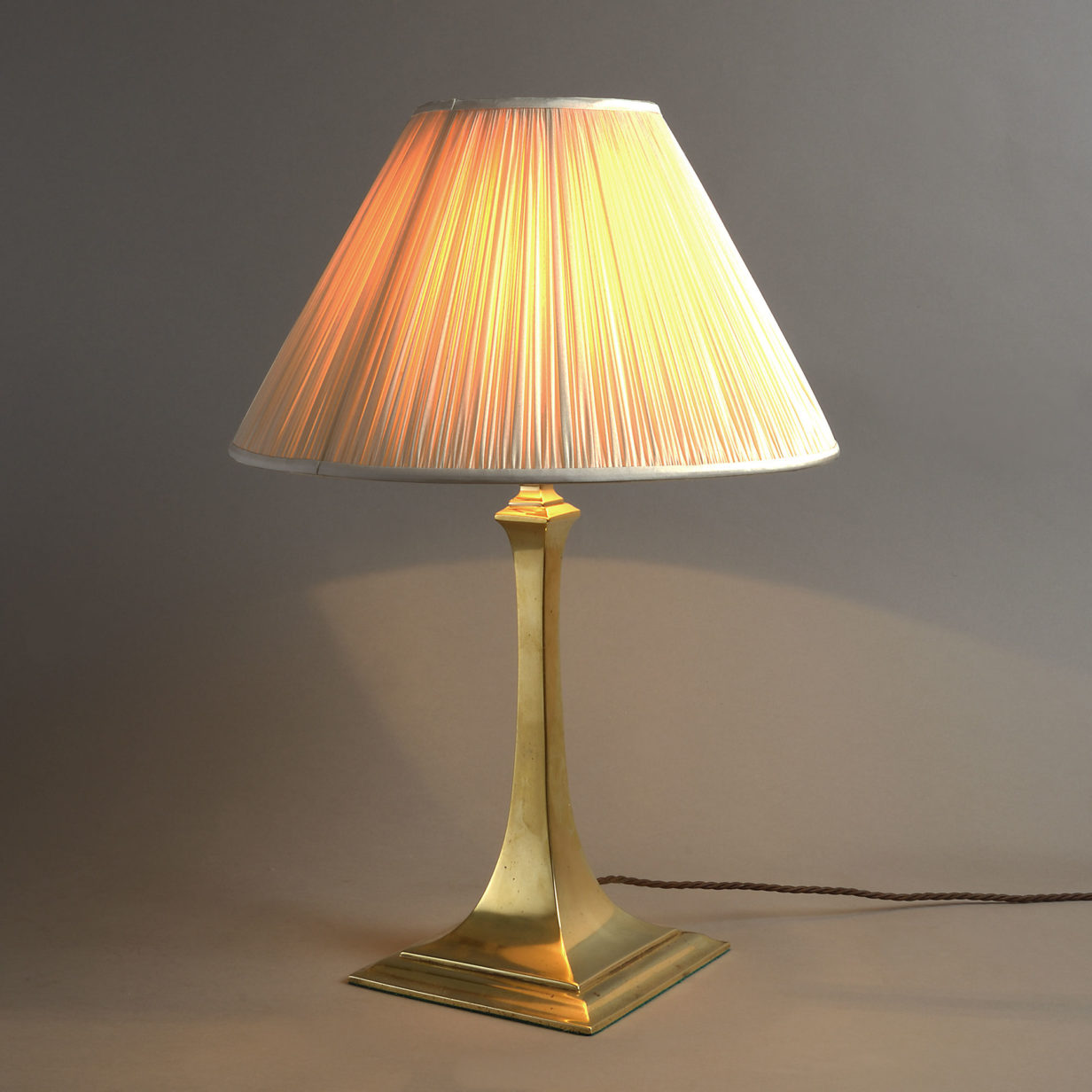 Early 20th century brass desk lamp