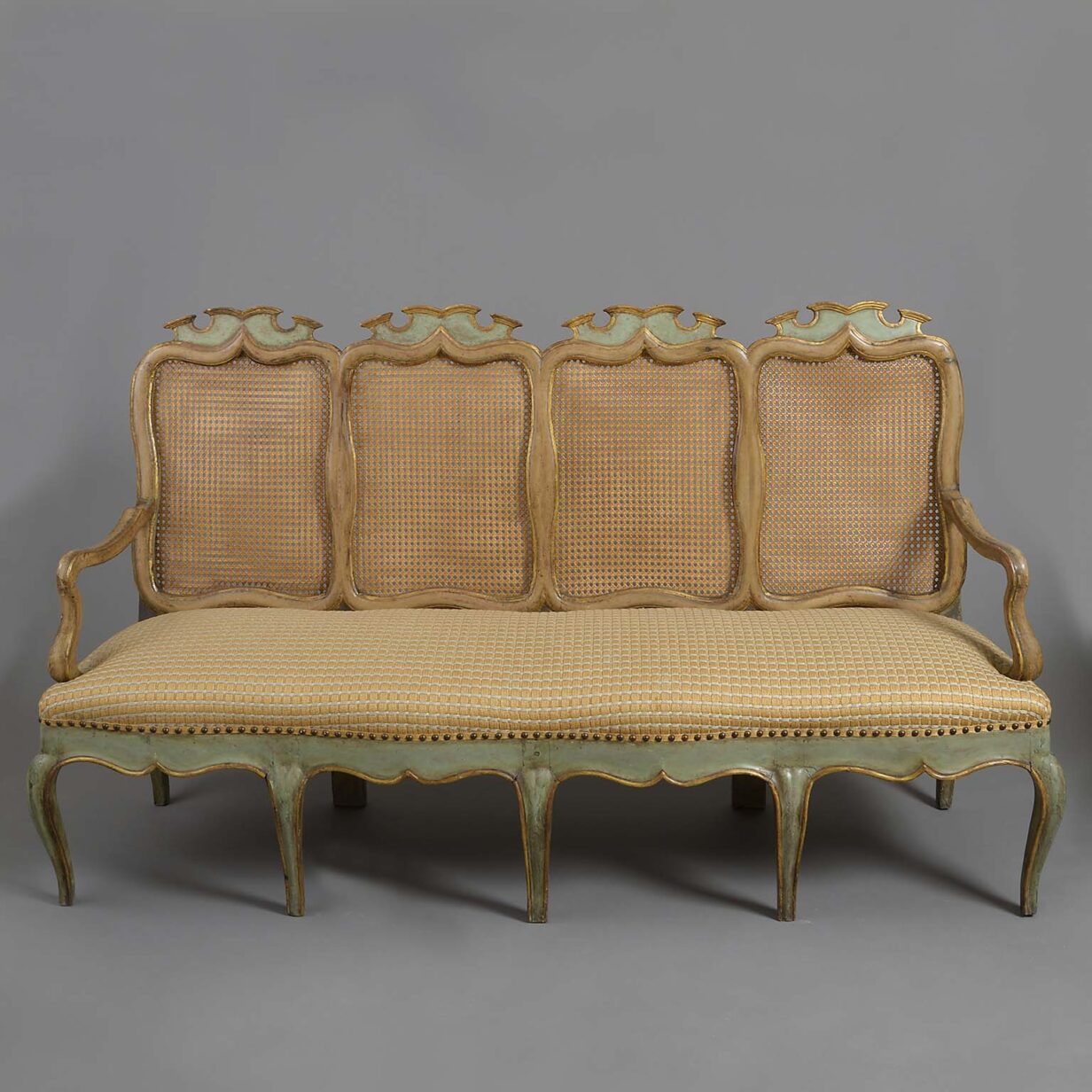 Venetian settee