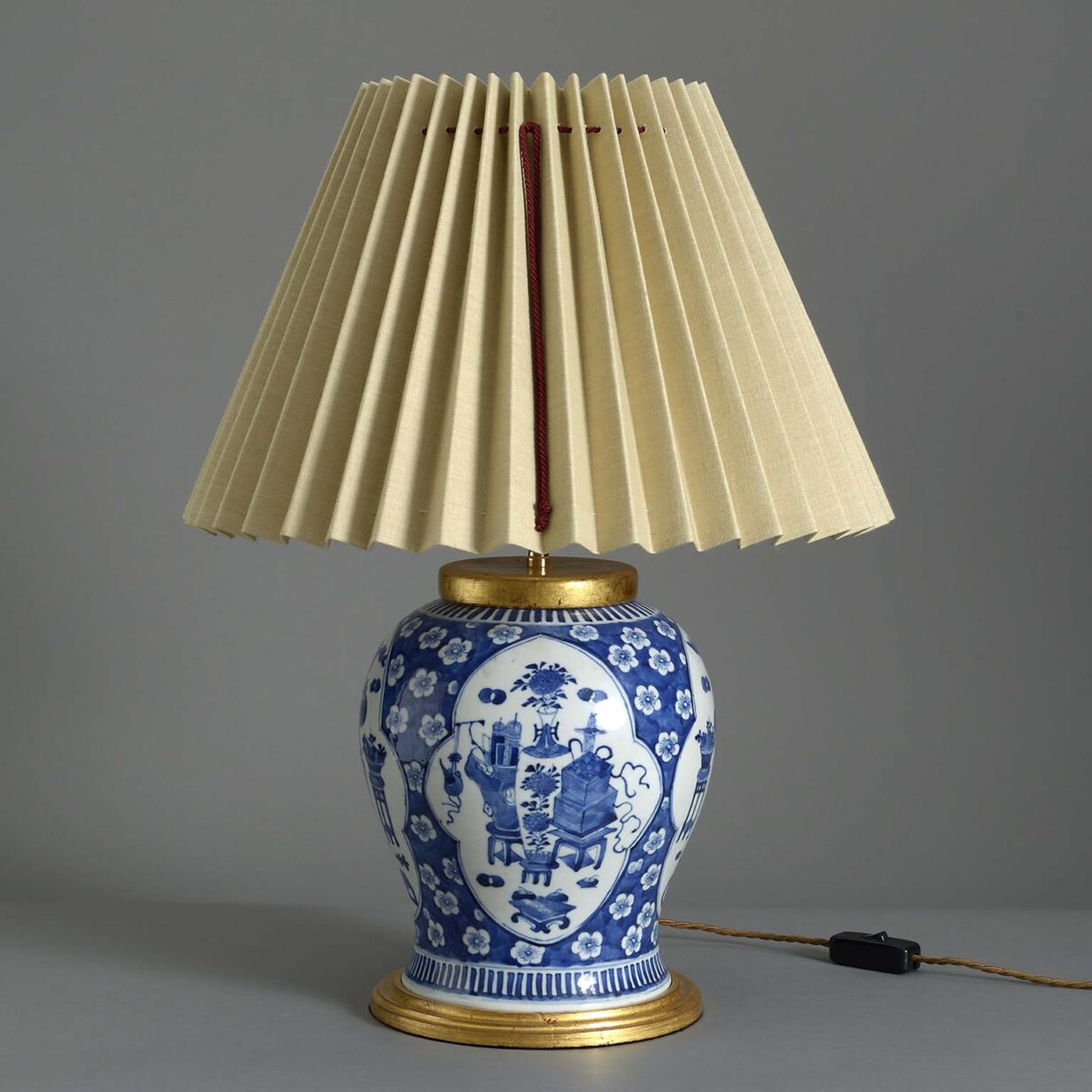 Kangxi style vase lamp