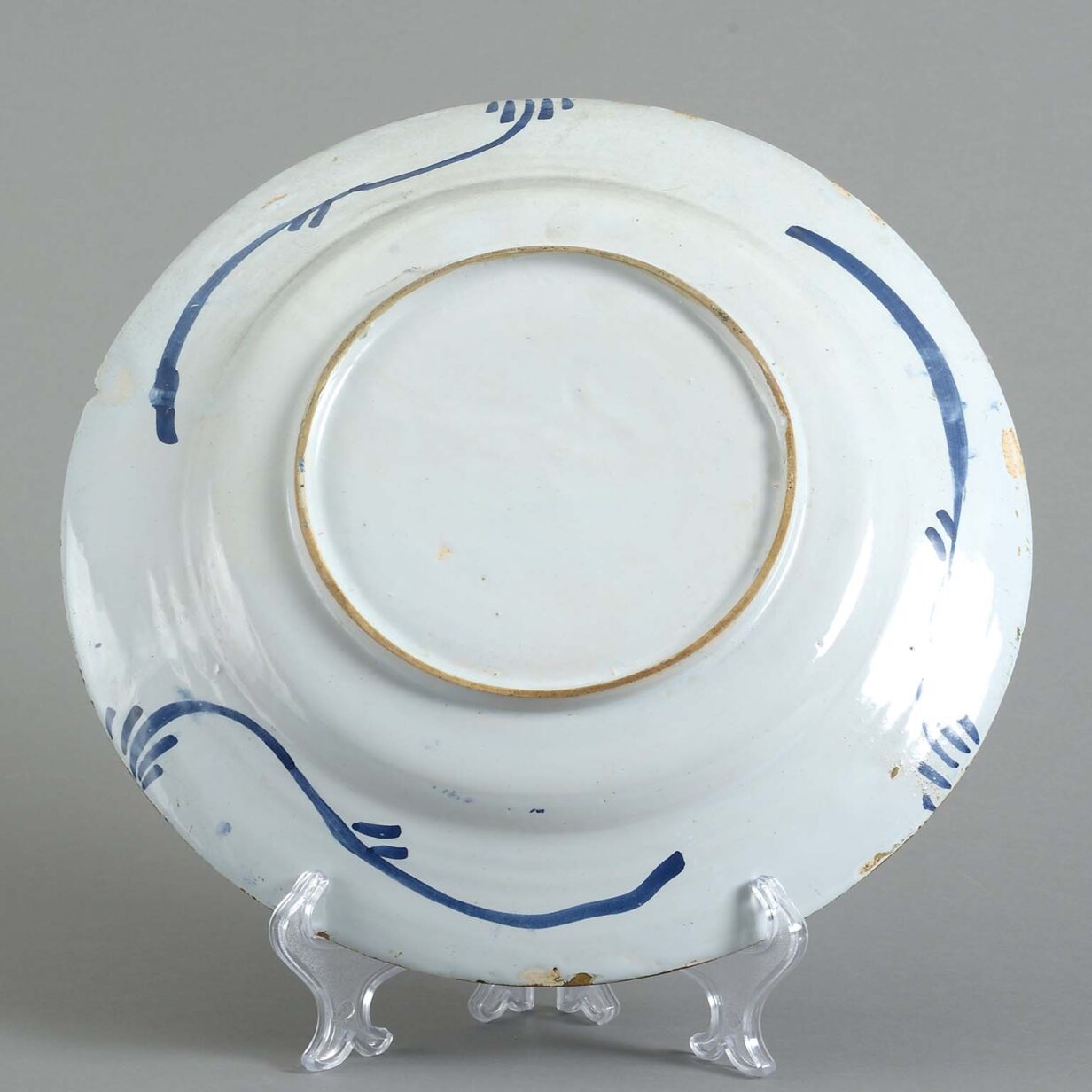 Bristol pottery charger