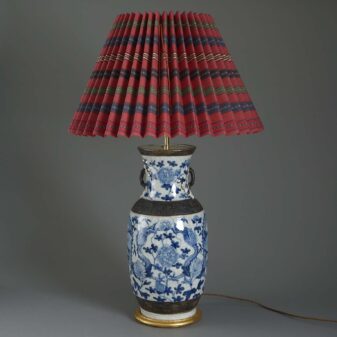 Blue and White Antique Chinese Vase Lamp