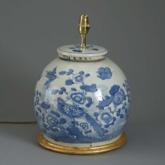 Blue and white jar lamp