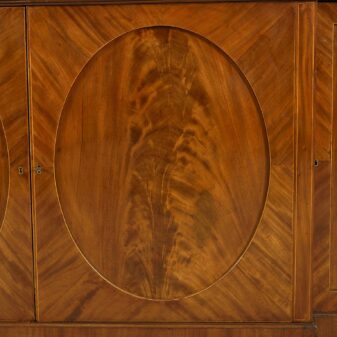 Late 18th century george iii period mahogany breakfront bookcase