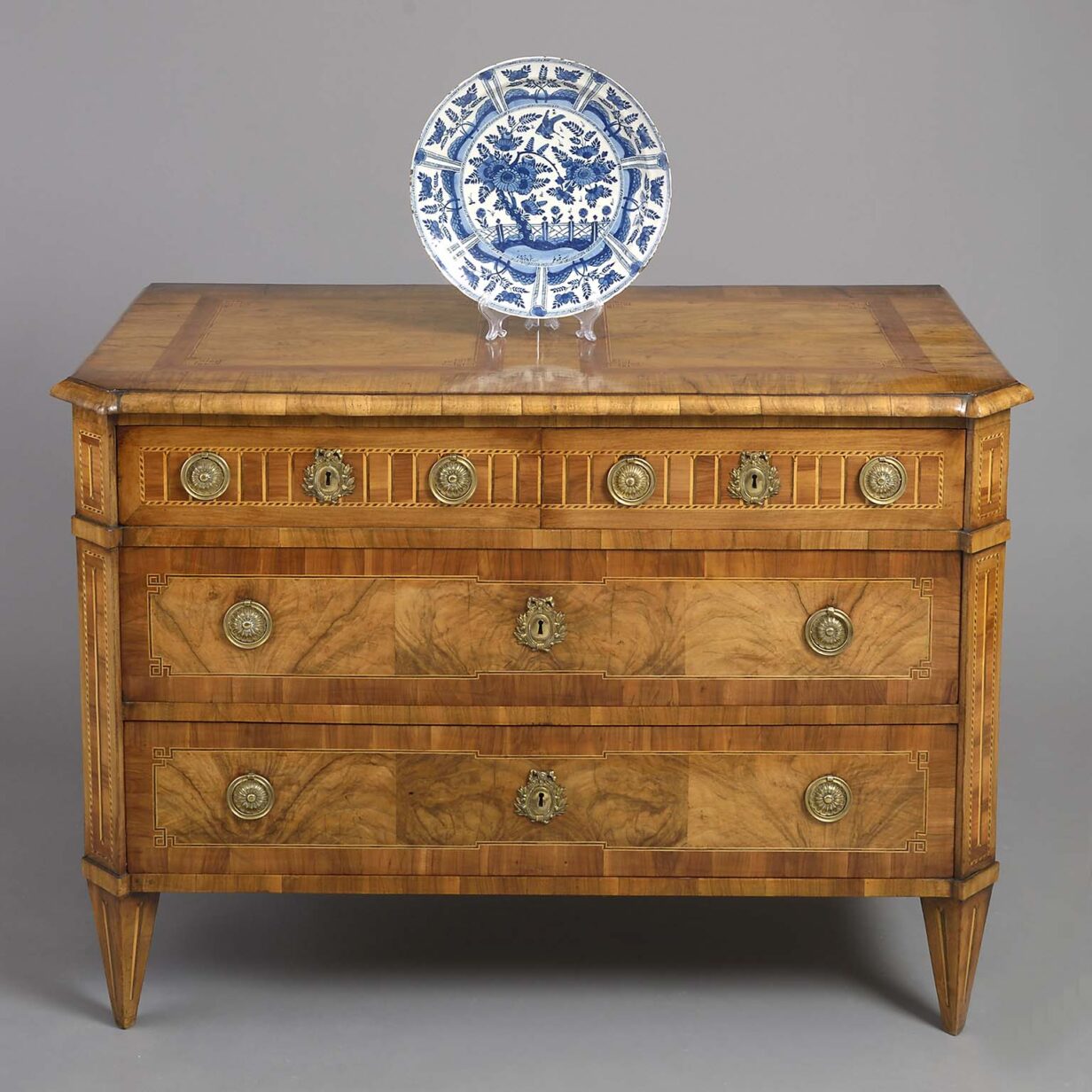 Neo-classical commode