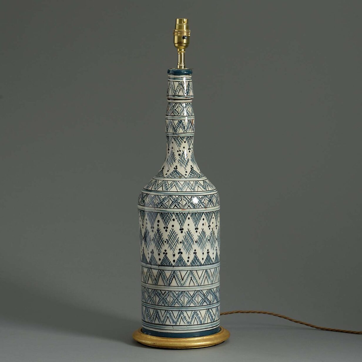 Moorish bottle vase lamp