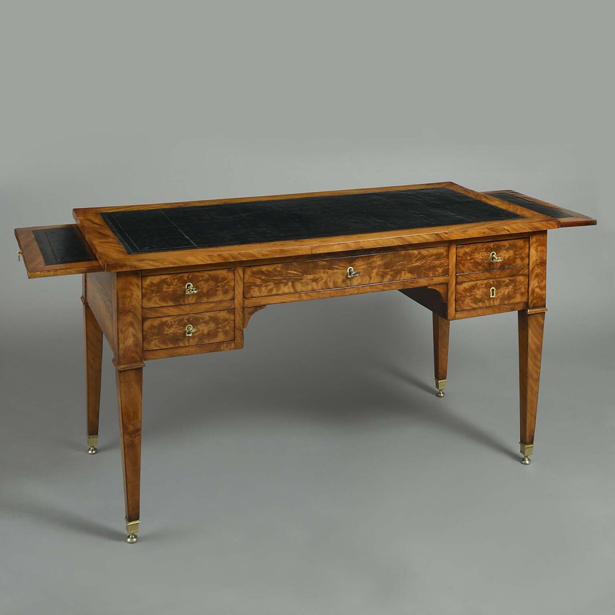 Late 18th century louis xvi period mahogany bureau plat