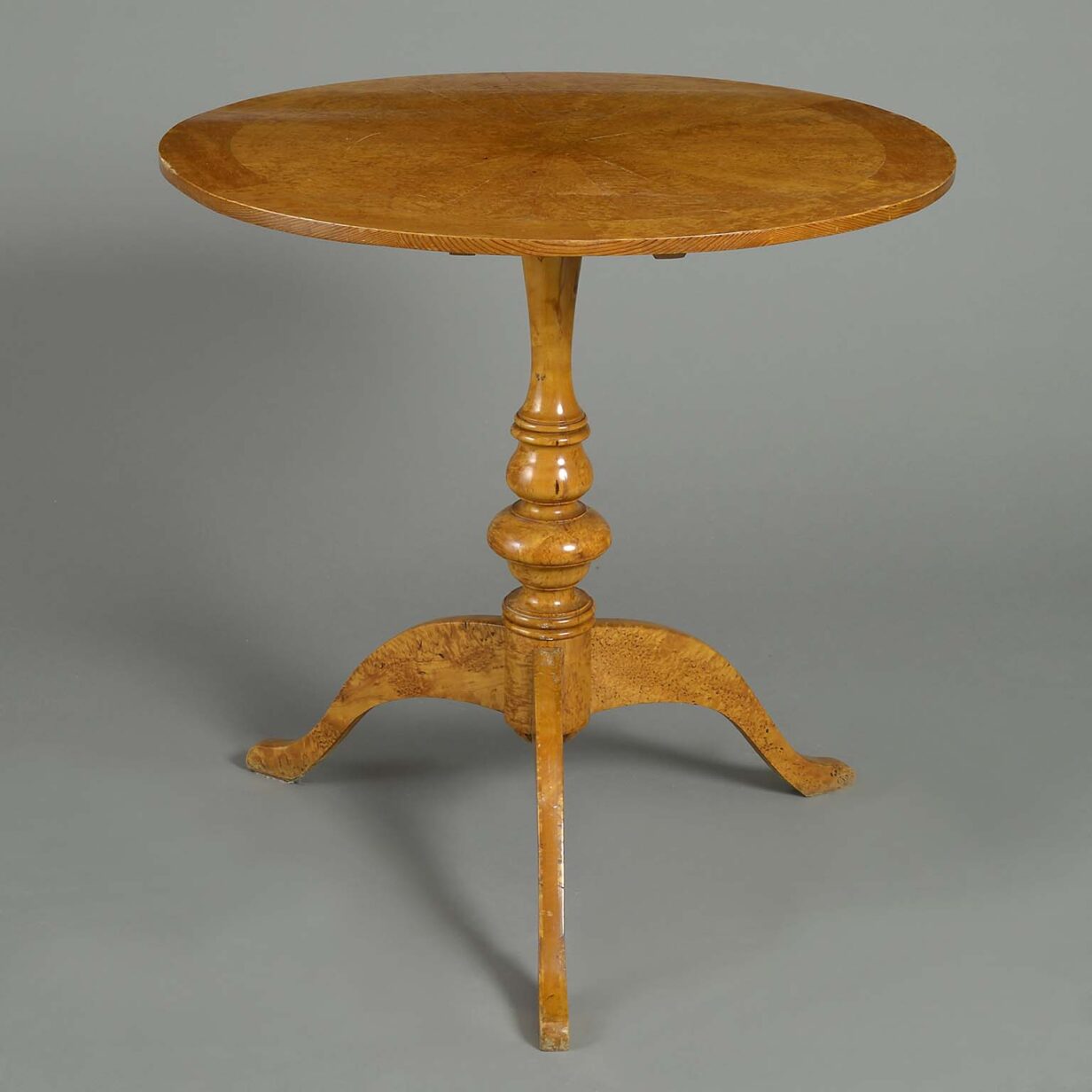 Gustavian occasional table