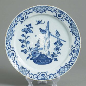 English delft charger