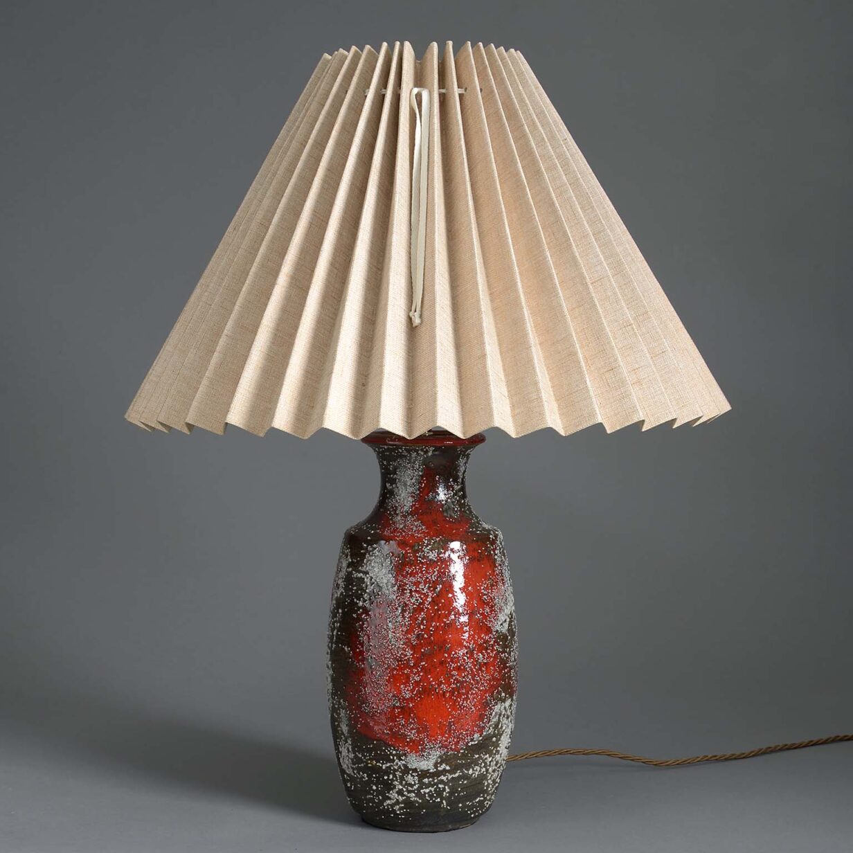 Volcanic vase lamp