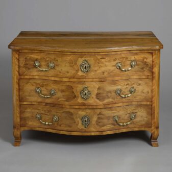 Louis xv walnut commode