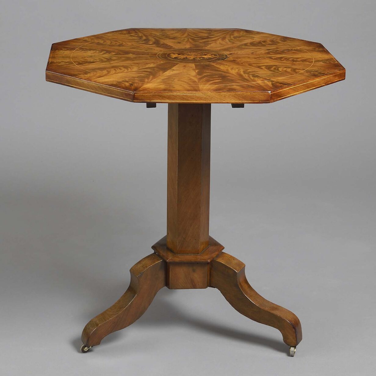 Late 18th century louis xvi period mahogany gueridon table