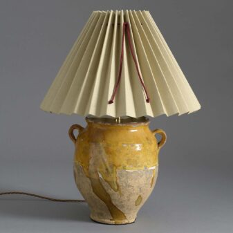 Ochre confit pot lamp